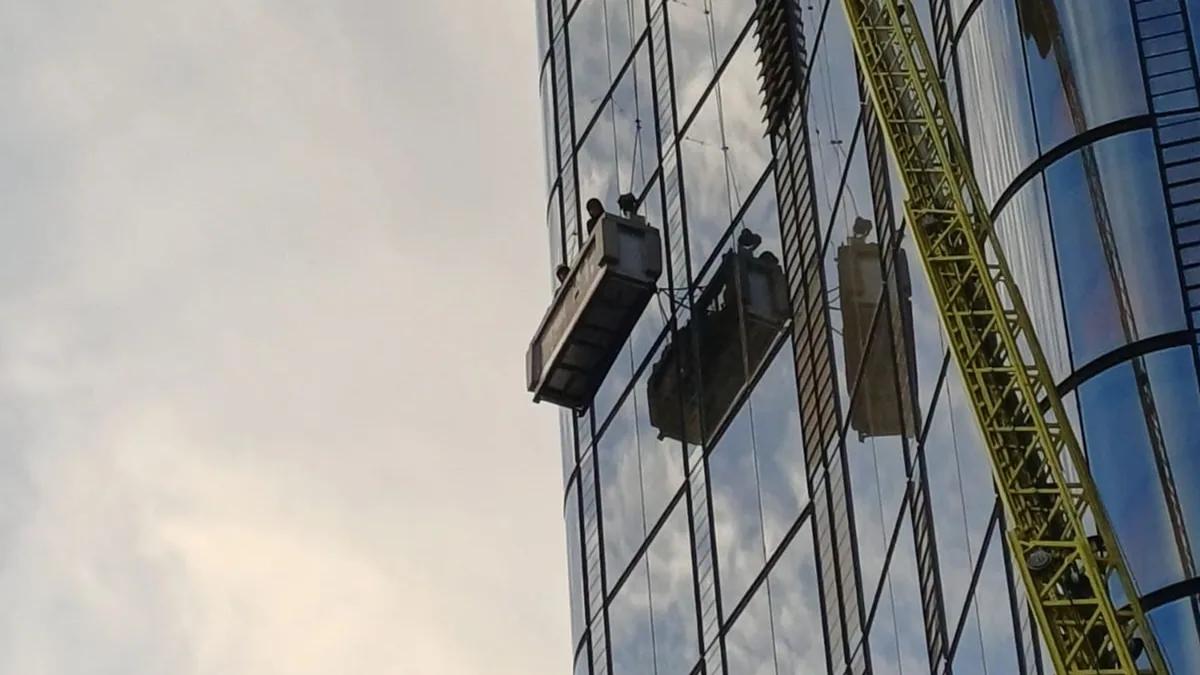 Window cleaners rescued from high-rise